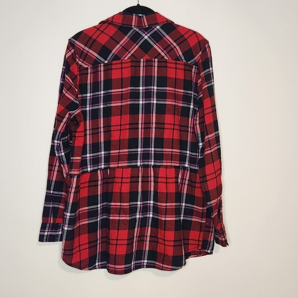 Braeve Flannel plaid peplum button down red black large - Picture 2 of 13